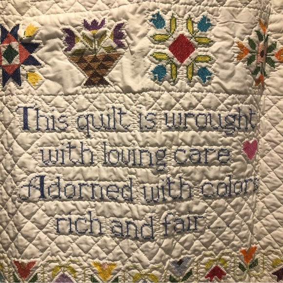 Handmade hand stitched baby blanket 41 x 41 - Picture 3 of 11